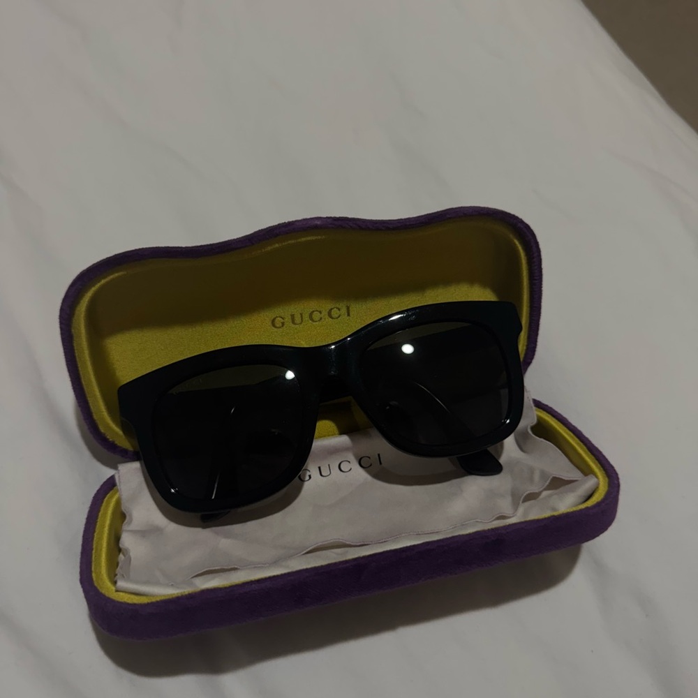 Gucci Black Square Sunglasses